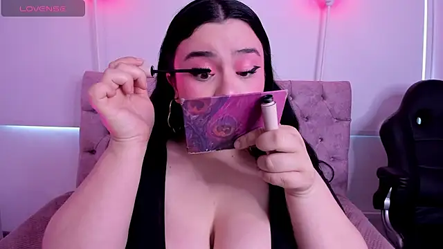 Abbyy Brooks online show from October 2, 2025, 11:39 am