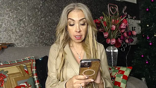 EvelinaGrey online show from December 23, 2024, 3:01 pm