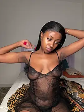 hot daily online show from December 14, 2025, 12:21 pm