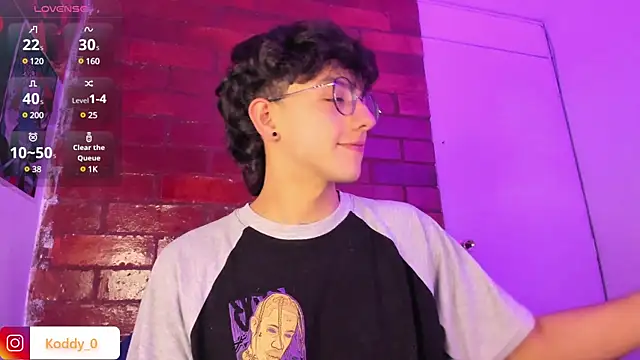 Snapshot of koddy_0 chatting on December 6, 2024, 1:51 am koddy 0 online show from December 6, 2024, 1:51 am