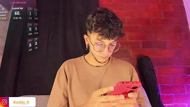 Snapshot of koddy_0 chatting on November 8, 2025, 10:30 pm koddy 0 online show from November 8, 2025, 10:30 pm