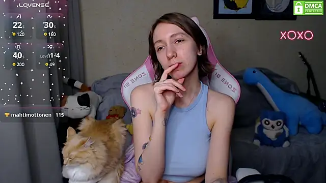 Snapshot of LeahGottty chatting on January 24, 2025, 6:35 pm LeahGottty online show from January 24, 2025, 6:35 pm