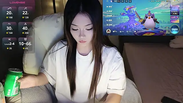 Jennie-007 online show from September 20, 2025, 8:43 pm