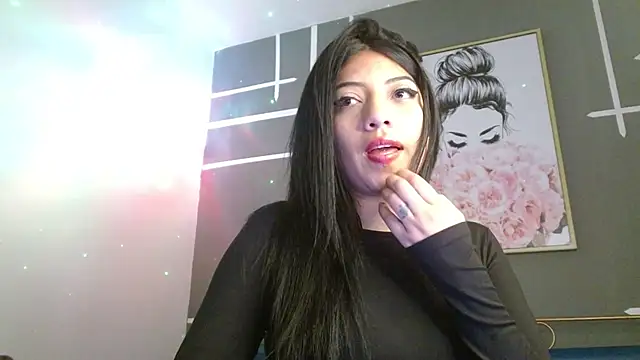 Ey im simone online show from November 11, 2025, 7:58 pm