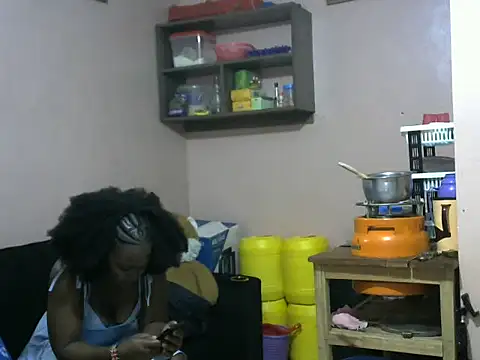 slender-qwene online show from October 9, 2025, 6:06 pm