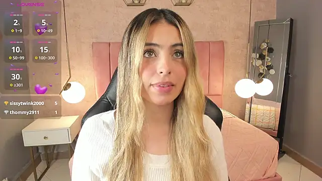 Snapshot of magic_fernanda chatting on September 18, 2025, 9:50 pm magic fernanda online show from September 18, 2025, 9:50 pm