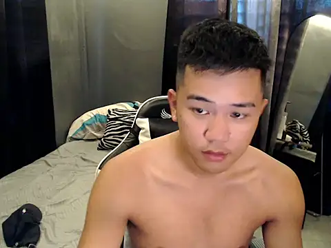 xgregor07 online show from September 28, 2025, 1:44 am