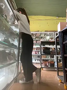 Rosa 998 online show from December 21, 2025, 12:40 am