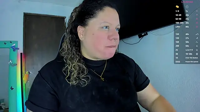Snapshot of mariana_maze chatting on December 6, 2024, 2:24 am mariana maze online show from December 6, 2024, 2:24 am