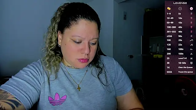 Snapshot of mariana_maze chatting on December 29, 2024, 12:55 pm mariana maze online show from December 29, 2024, 12:55 pm