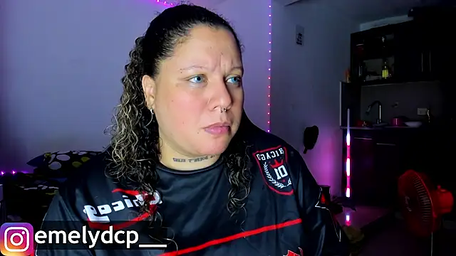 Snapshot of mariana_maze chatting on October 7, 2025, 7:05 am mariana maze online show from October 7, 2025, 7:05 am