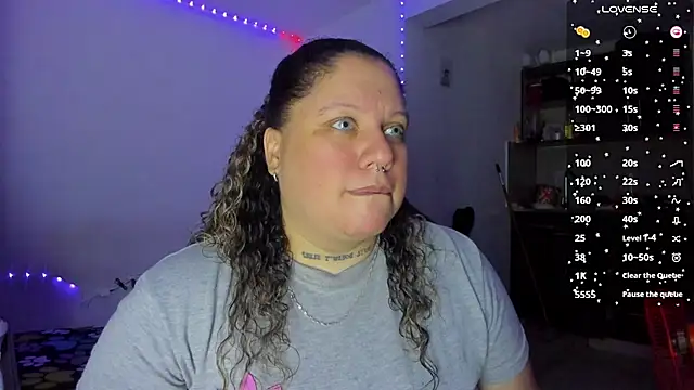 Snapshot of mariana_maze chatting on October 15, 2025, 5:51 am mariana maze online show from October 15, 2025, 5:51 am