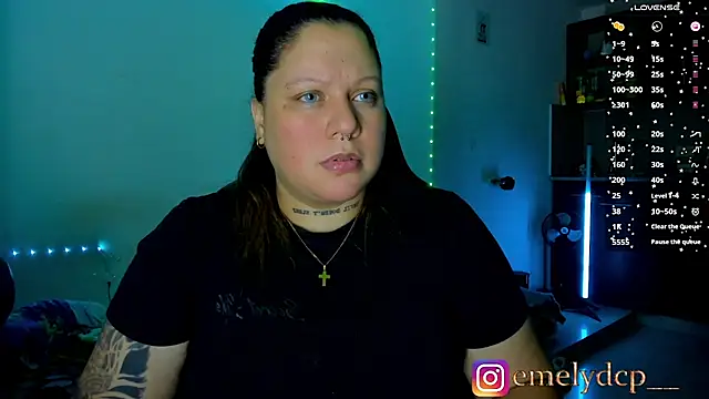 mariana maze online show from June 20, 2026, 3:53 am
