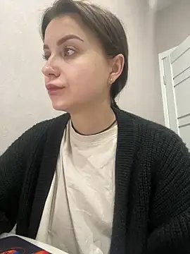 ellie ssexy online show from January 6, 2025, 4:47 am