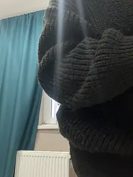 ellie ssexy online show from February 20, 2025, 4:50 am