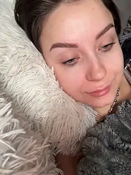 ellie ssexy online show from September 9, 2025, 4:34 am