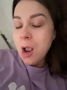 ellie ssexy online show from February 10, 2026, 5:22 am