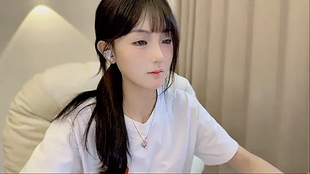 SHUIshui  online show from November 2, 2025, 1:02 pm