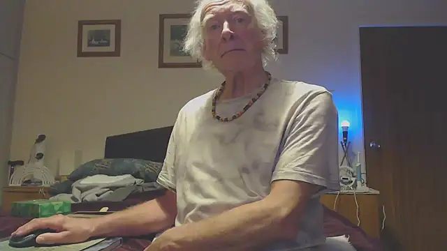 WaverlyKernow online show from December 21, 2024, 9:12 am