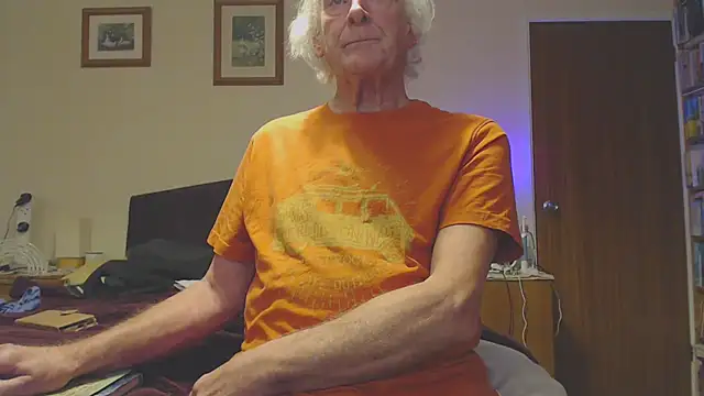 WaverlyKernow online show from January 25, 2025, 4:24 pm