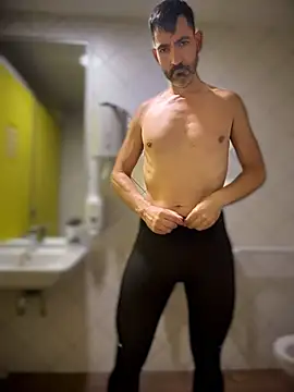 SubSexVideos online show from July 6, 2026, 5:15 am
