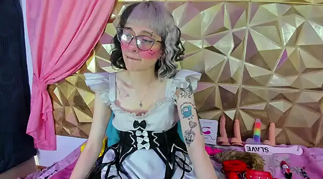 Snapshot of neeko_princes chatting on February 9, 2025, 3:12 pm neeko princes online show from February 9, 2025, 3:12 pm