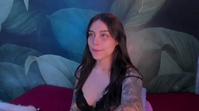 Snapshot of sweett_dirty chatting on December 30, 2024, 3:35 pm sweett dirty online show from December 30, 2024, 3:35 pm