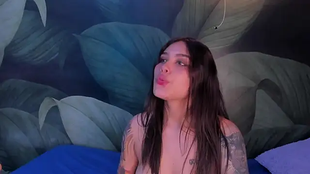 Snapshot of sweett_dirty chatting on January 5, 2025, 3:13 pm sweett dirty online show from January 5, 2025, 3:13 pm