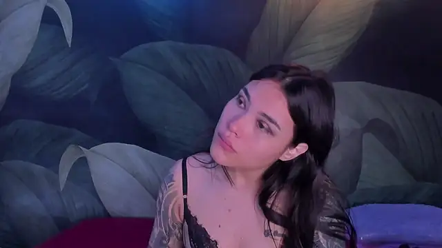 Snapshot of sweett_dirty chatting on November 7, 2025, 12:27 pm sweett dirty online show from November 7, 2025, 12:27 pm