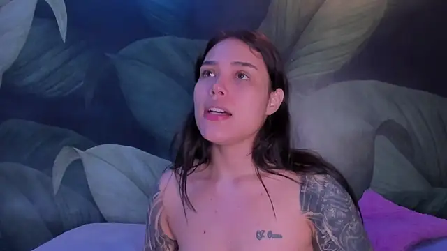 Snapshot of sweett_dirty chatting on November 23, 2025, 12:27 pm sweett dirty online show from November 23, 2025, 12:27 pm