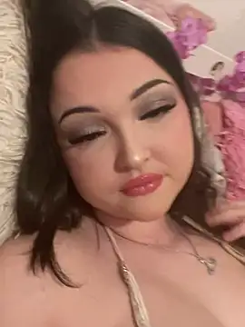 chunliklk online show from December 6, 2024, 11:03 pm