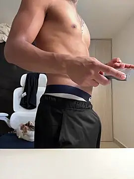 sendfer online show from September 10, 2025, 7:47 pm