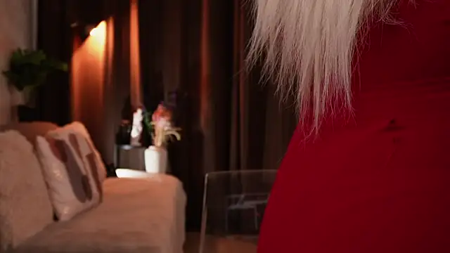 VictoriaMorrone online show from November 10, 2025, 10:31 pm