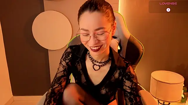 Snapshot of rosse_98_ chatting on May 26, 2026, 2:02 pm rosse 98 online show from May 26, 2026, 2:02 pm