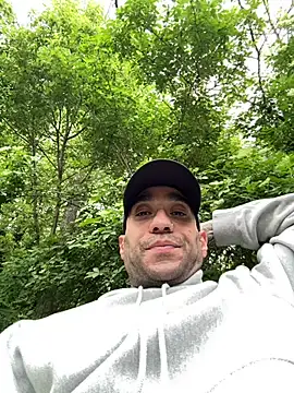 Snapshot of Pablo_fucker chatting on May 20, 2026, 5:19 pm Pablo fucker online show from May 20, 2026, 5:19 pm