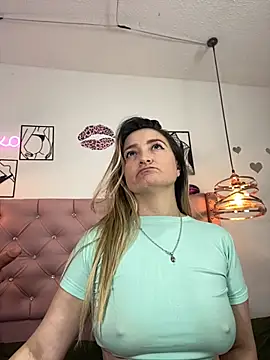 antonella87 online show from October 6, 2025, 7:55 pm