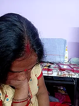 reemacouple007 online show from February 27, 2026, 4:23 am