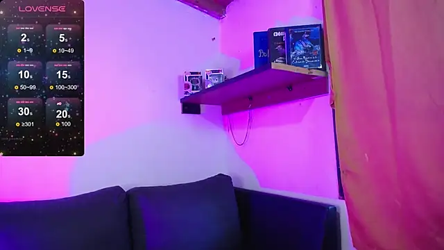 BLACKTSUKI7  online show from October 2, 2025, 5:42 pm