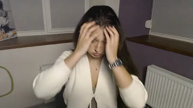 Snapshot of Caramel_bunny chatting on October 6, 2025, 12:02 pm Caramel bunny online show from October 6, 2025, 12:02 pm