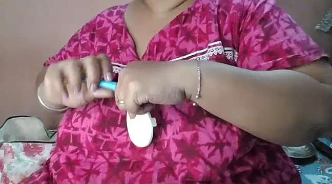 Ravina patil1 online show from January 13, 2025, 3:47 pm