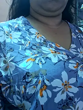 Ravina patil1 online show from January 20, 2025, 1:42 pm