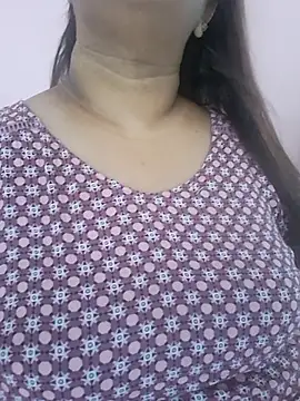 Ravina patil1 online show from April 11, 2026, 7:13 am