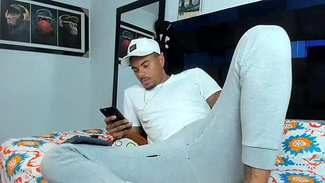 TysonWalkers online show from November 26, 2025, 12:22 am