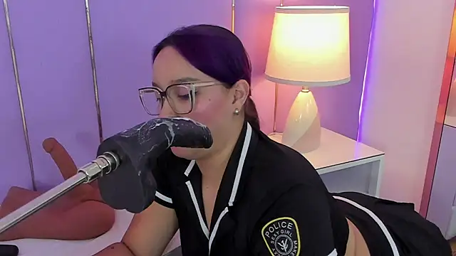 SophyRuiz  online show from January 7, 2026, 12:07 pm