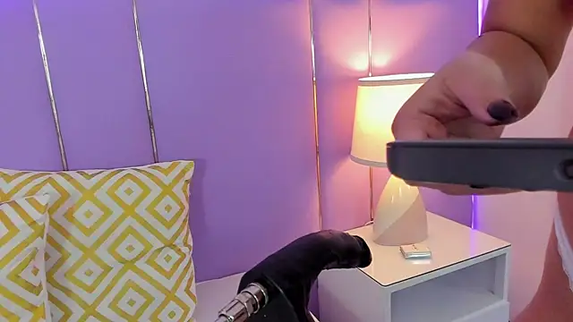 SophyRuiz  online show from February 24, 2026, 11:41 am