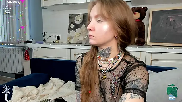 Mary Xextra online show from March 22, 2026, 9:34 am