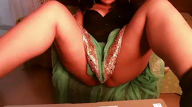 Snapshot of notyritu chatting on January 4, 2025, 6:19 pm notyritu online show from January 4, 2025, 6:19 pm