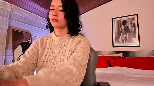 Moony 14 online show from October 17, 2025, 1:03 pm