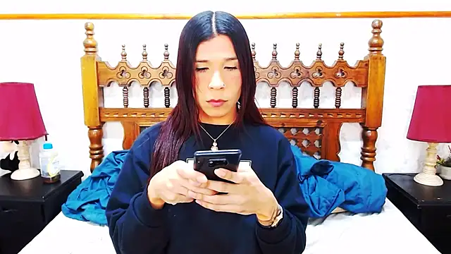 SaraSofia44 online show from January 12, 2025, 5:24 am