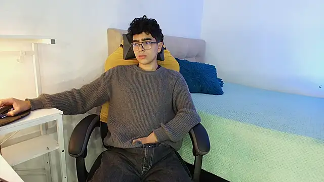 Snapshot of _nickconnor01 chatting on October 16, 2025, 6:25 am nickconnor01 online show from October 16, 2025, 6:25 am